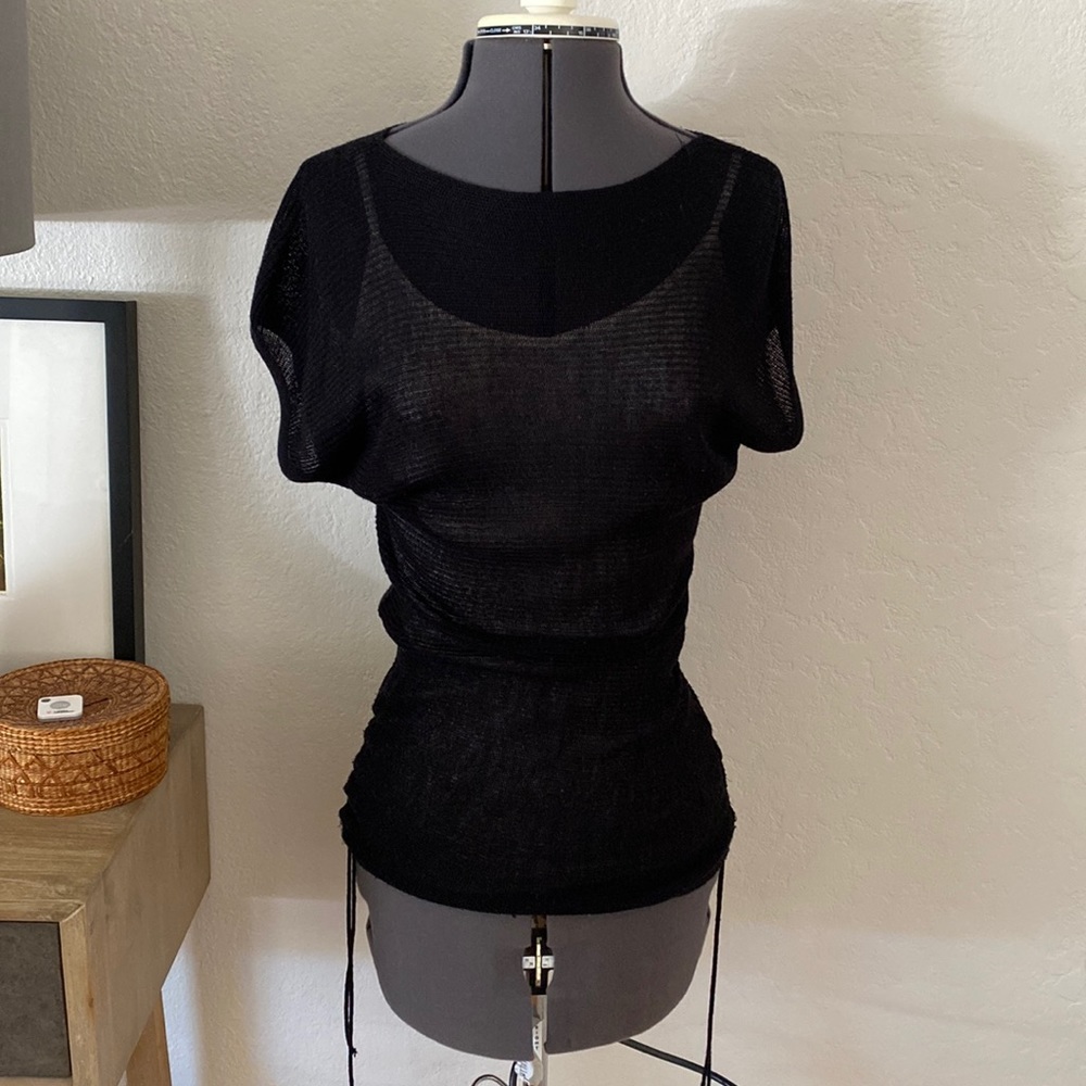 Tarea sheer tee